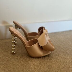Cape Robbin Beige Heeled Sandals